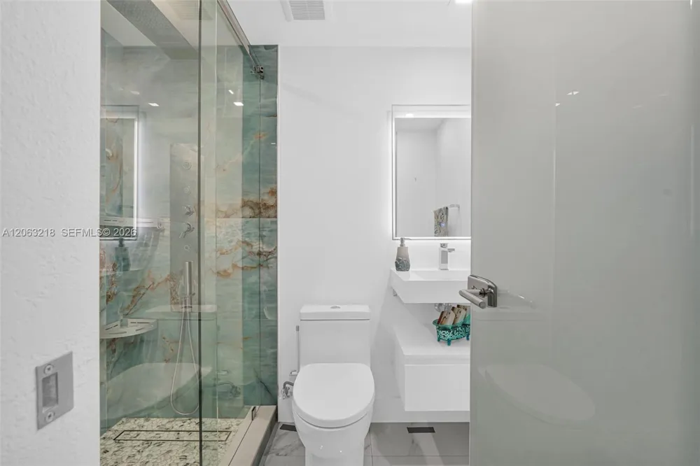 831 E 10th Pl Hialeah, FL 33010