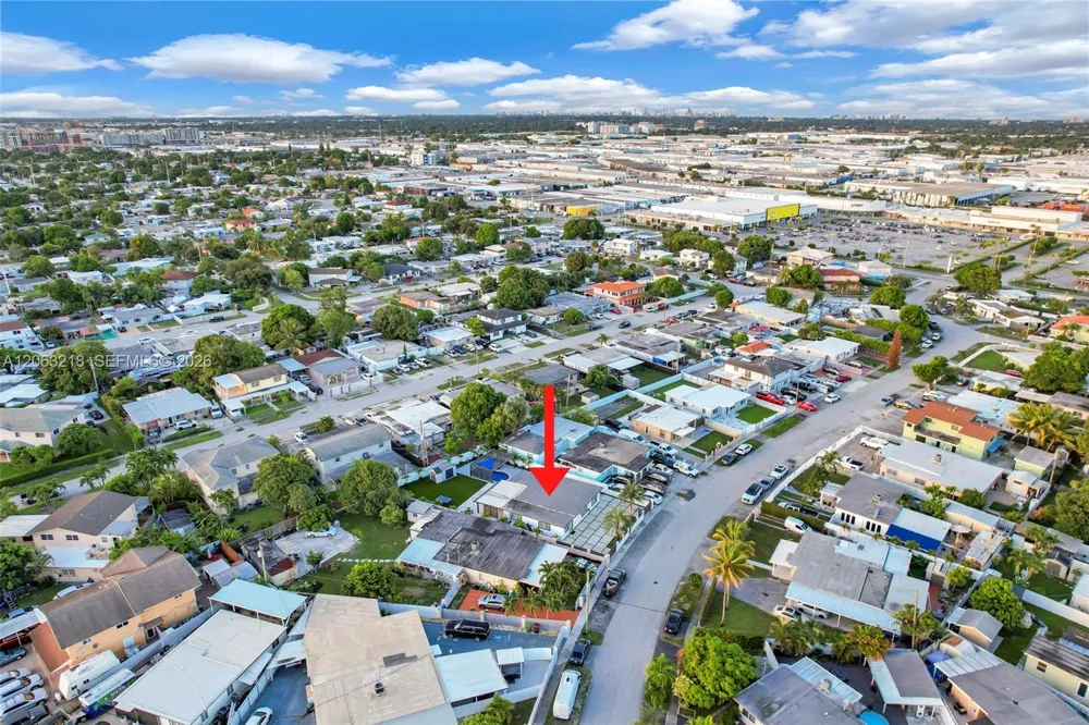 831 E 10th Pl Hialeah, FL 33010