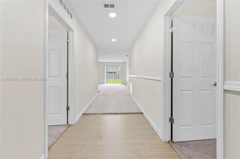 361 SW Thornhill Dr Port St. Lucie, FL 34984