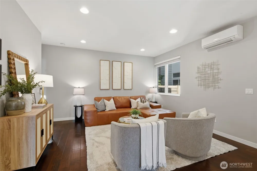 1530 13th Avenue S #D Seattle, WA 98144