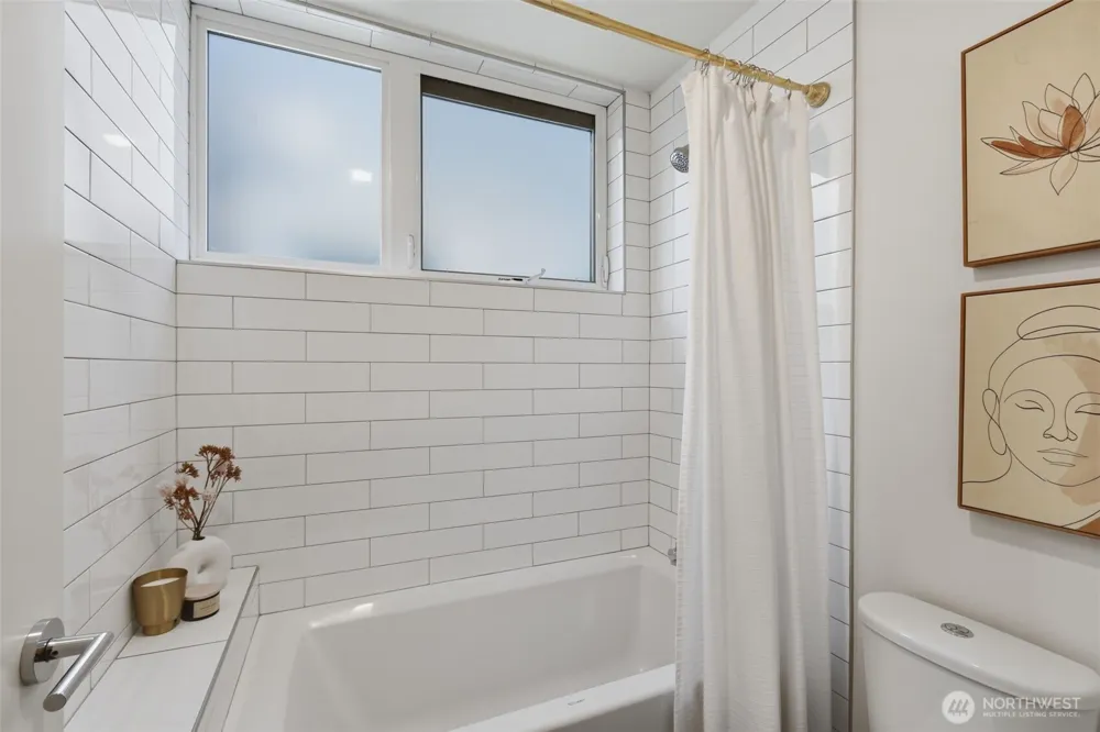 1530 13th Avenue S #D Seattle, WA 98144