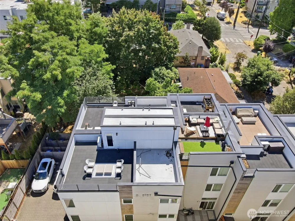 1530 13th Avenue S #D Seattle, WA 98144