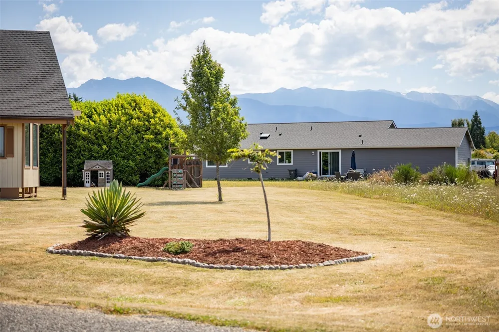 22 Agnew Parkway Port Angeles, WA 98362