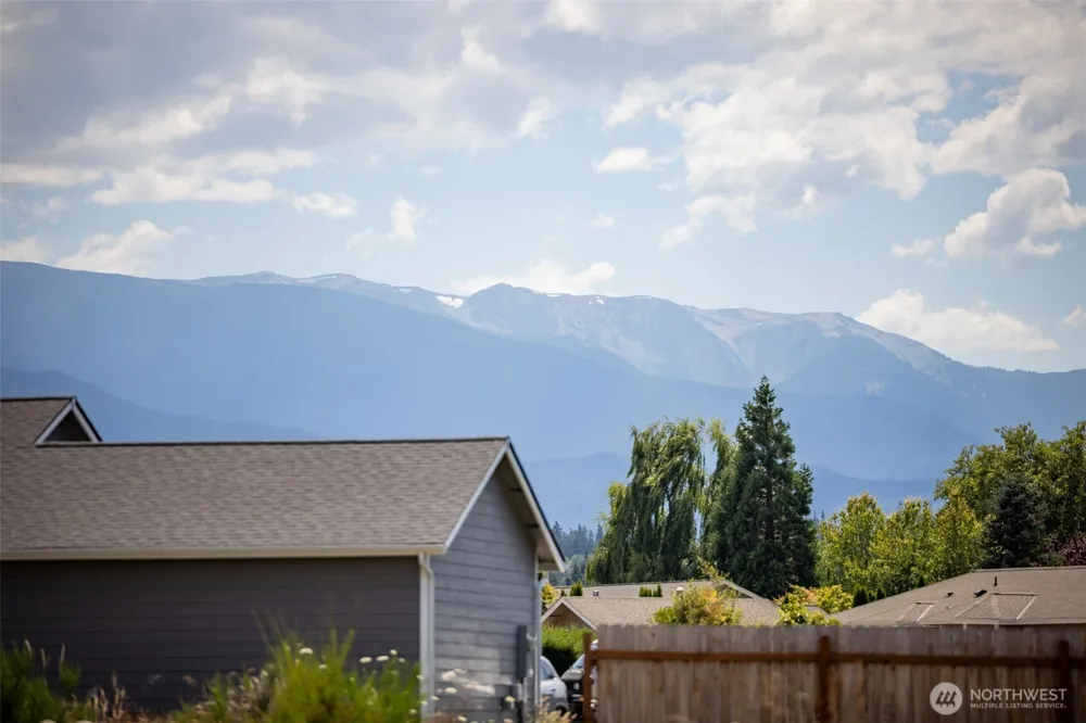 22 Agnew Parkway Port Angeles, WA 98362