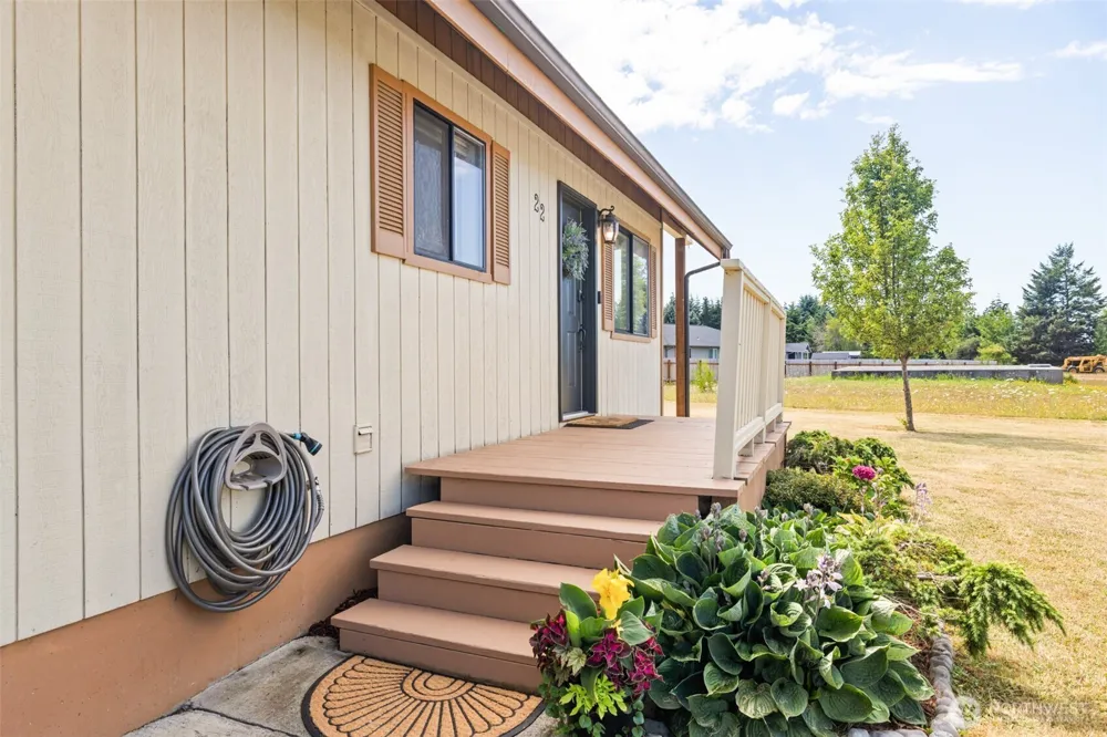 22 Agnew Parkway Port Angeles, WA 98362