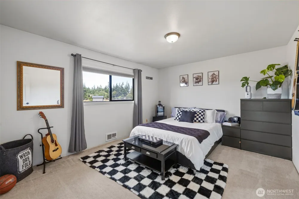 22 Agnew Parkway Port Angeles, WA 98362