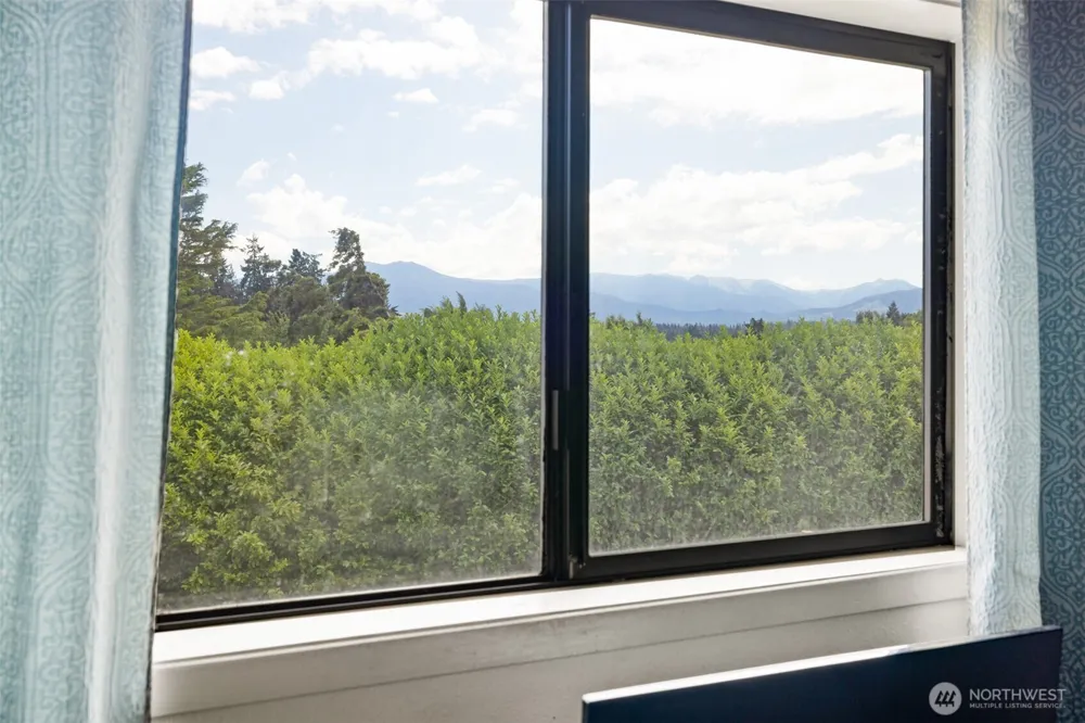 22 Agnew Parkway Port Angeles, WA 98362