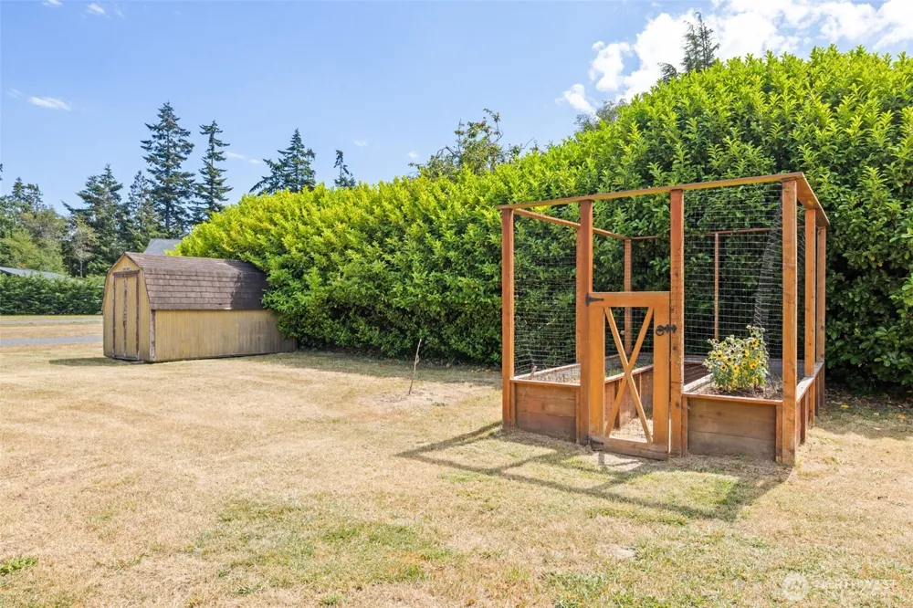 22 Agnew Parkway Port Angeles, WA 98362