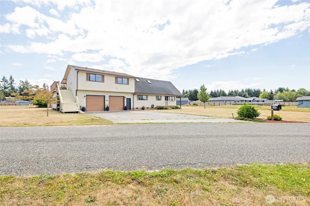 22 Agnew Parkway Port Angeles, WA 98362