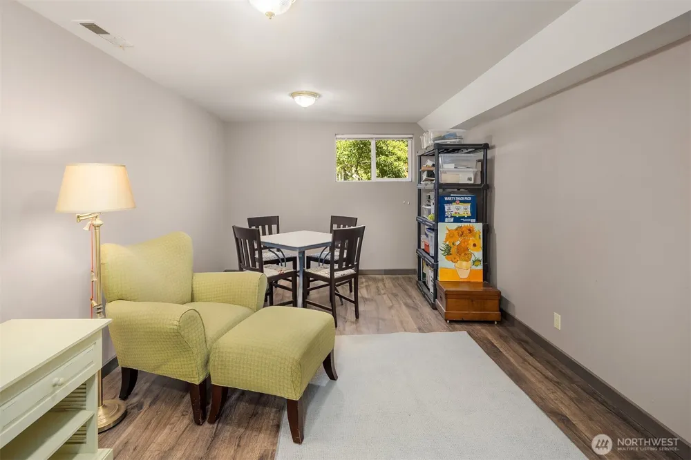 6416 170th Place SW Edmonds, WA 98026
