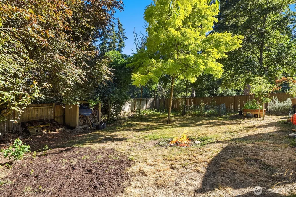 6416 170th Place SW Edmonds, WA 98026