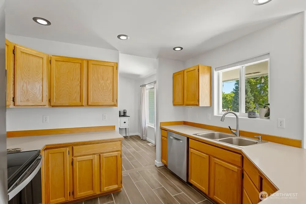 2291 Selah Loop Road Selah, WA 98942