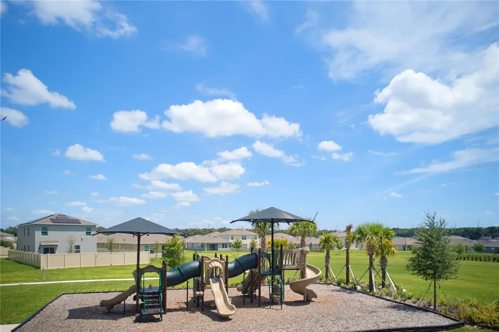 3432 ISLEWOOD COURT Ocoee, FL 34761