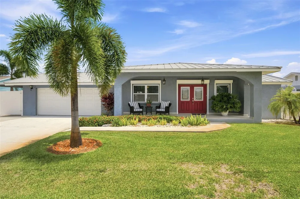 485 FLAMINGO DRIVE Apollo Beach, FL 33572