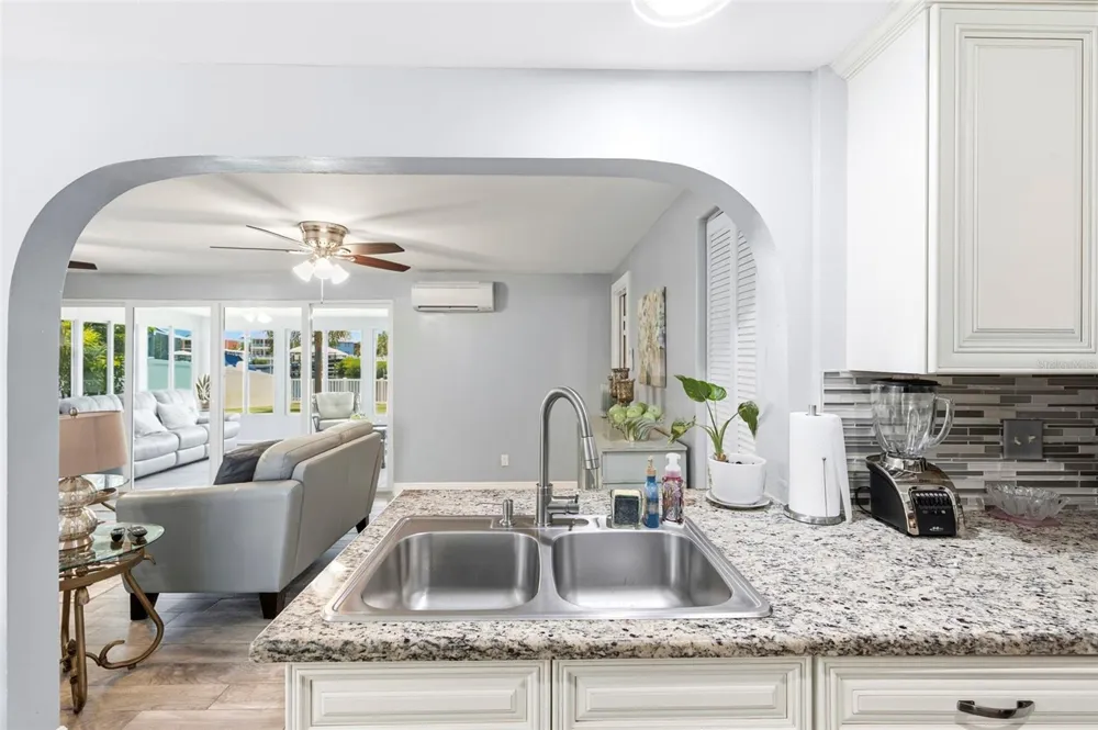 485 FLAMINGO DRIVE Apollo Beach, FL 33572