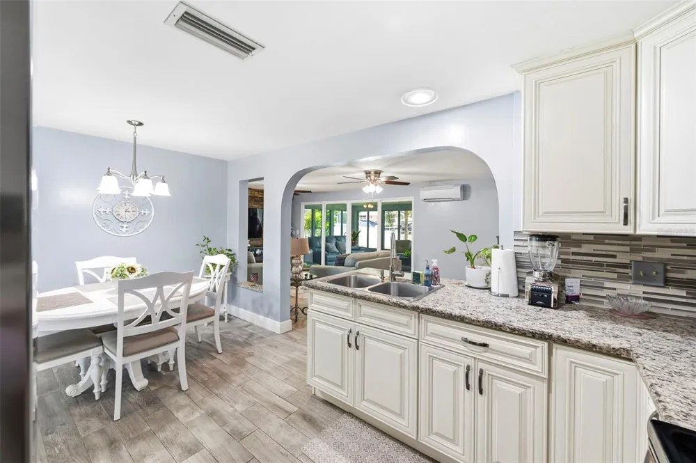 485 FLAMINGO DRIVE Apollo Beach, FL 33572