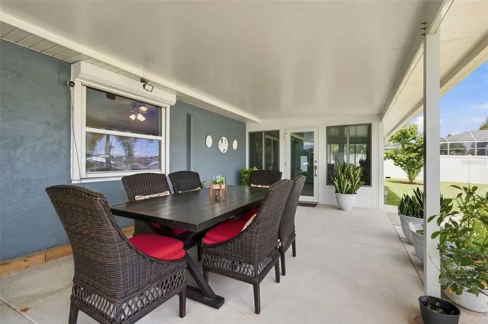 485 FLAMINGO DRIVE Apollo Beach, FL 33572