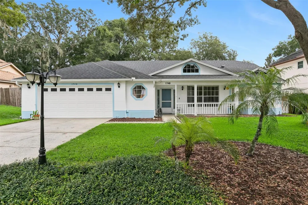 1748 IMPERIAL PALM DRIVE Apopka, FL 32712