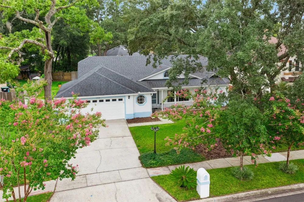 1748 IMPERIAL PALM DRIVE Apopka, FL 32712