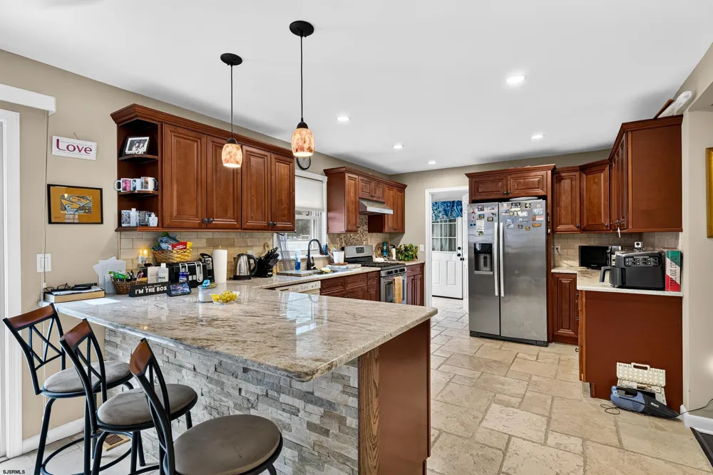106 Lisbon Absecon, NJ 08201