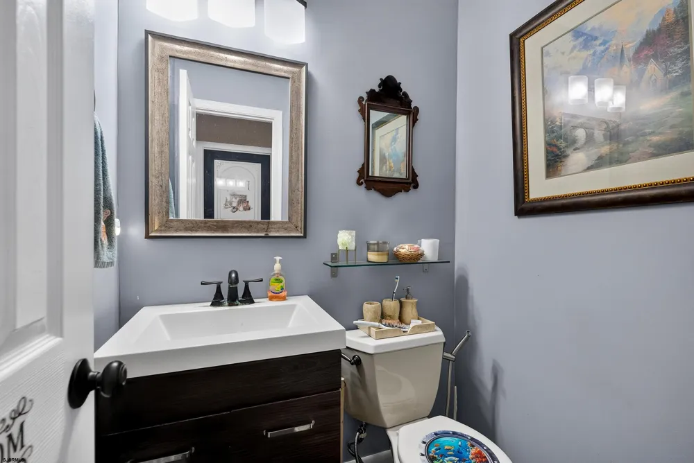 106 Lisbon Absecon, NJ 08201