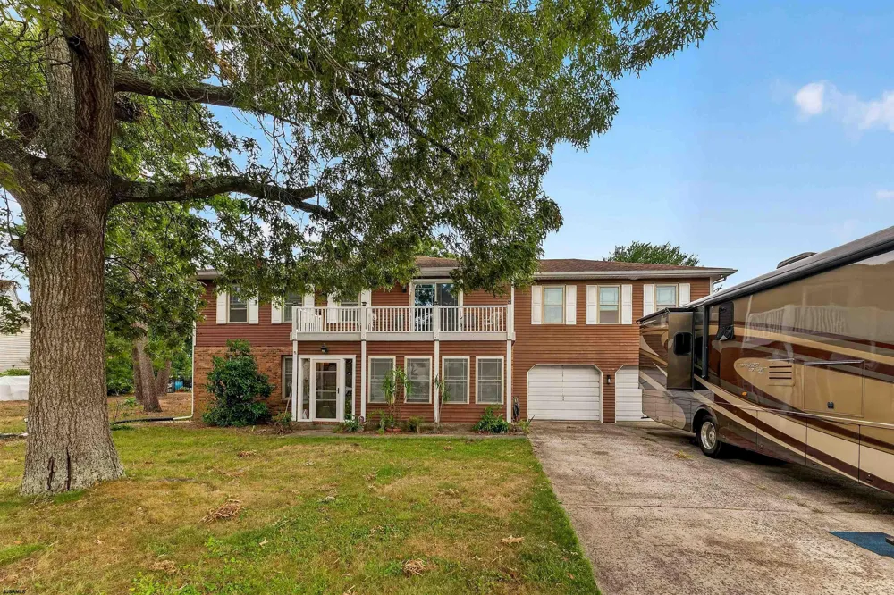 106 Lisbon Absecon, NJ 08201