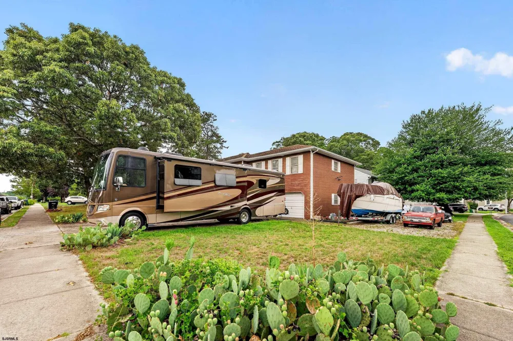 106 Lisbon Absecon, NJ 08201