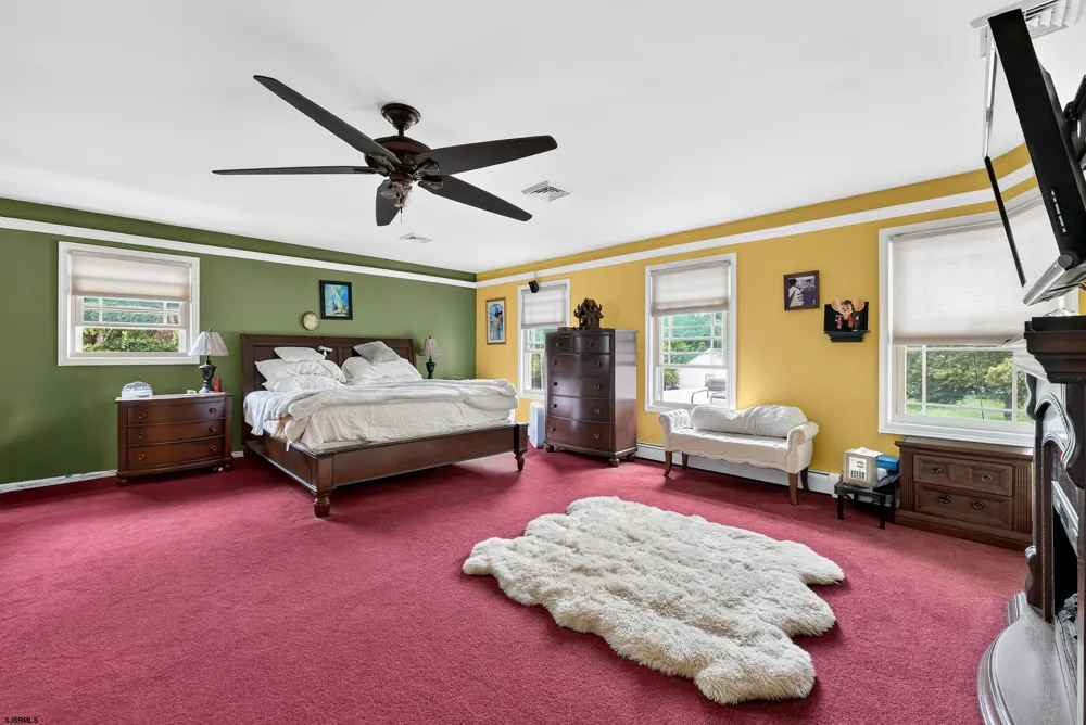 106 Lisbon Absecon, NJ 08201