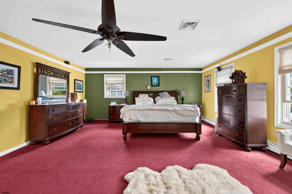 106 Lisbon Absecon, NJ 08201
