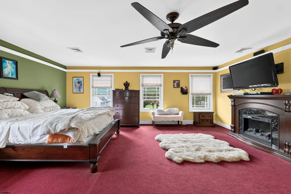 106 Lisbon Absecon, NJ 08201