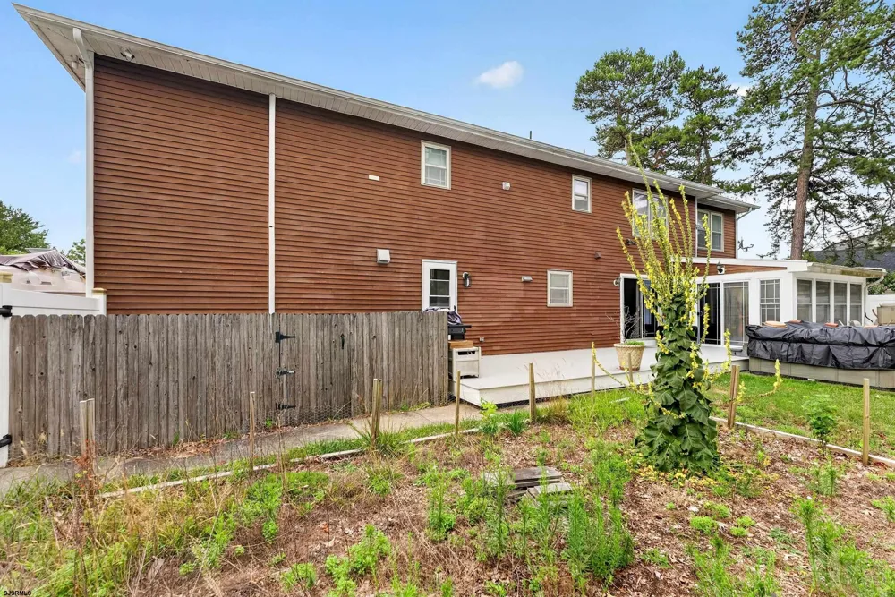 106 Lisbon Absecon, NJ 08201