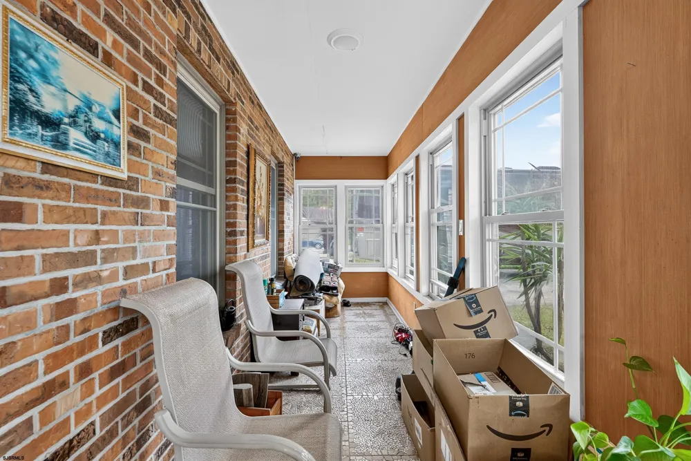 106 Lisbon Absecon, NJ 08201
