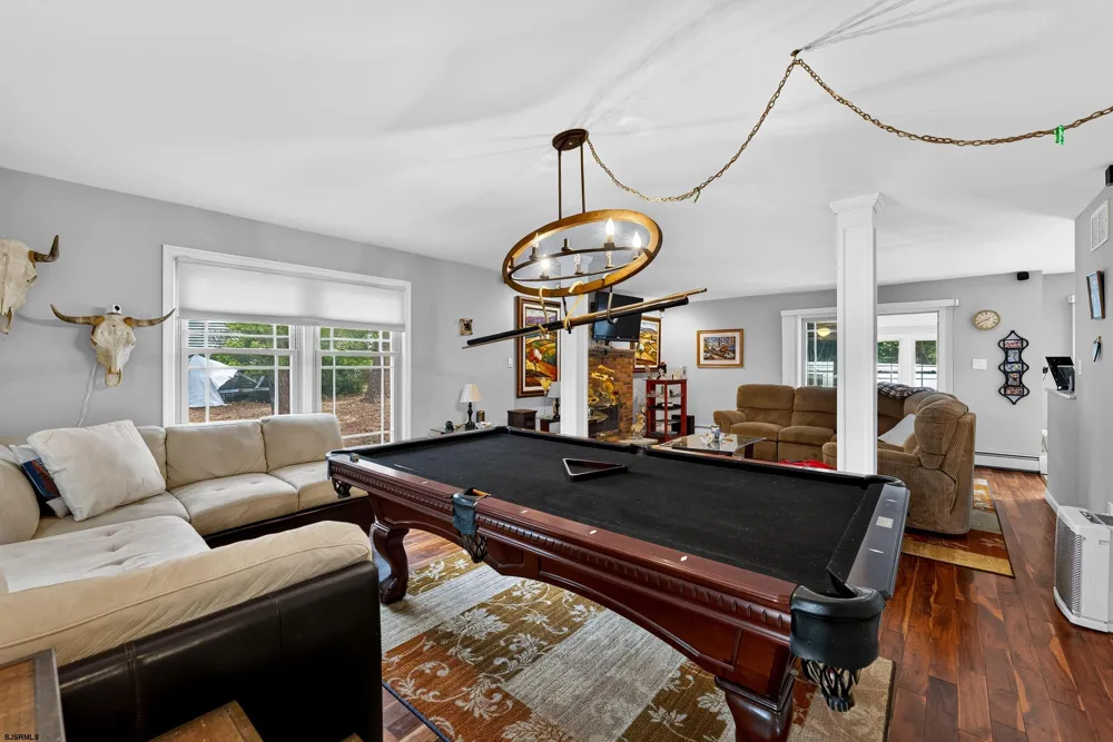 106 Lisbon Absecon, NJ 08201