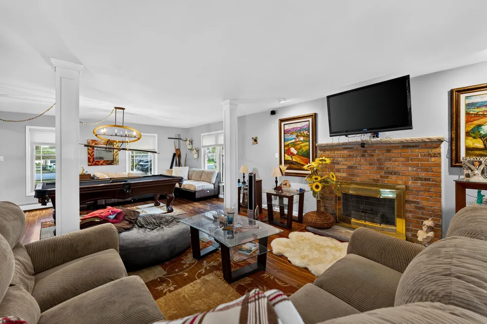 106 Lisbon Absecon, NJ 08201