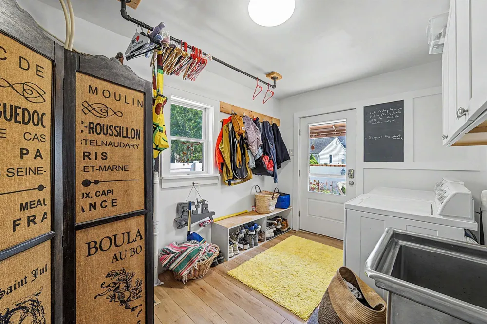 412 N Surrey Ave Ventnor Heights, NJ 08406