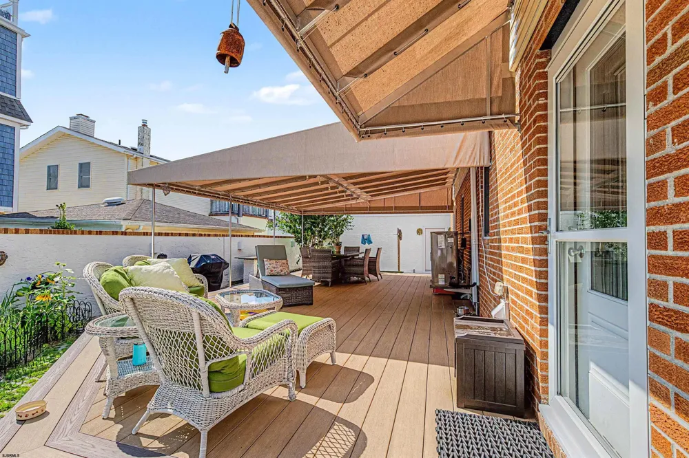412 N Surrey Ave Ventnor Heights, NJ 08406