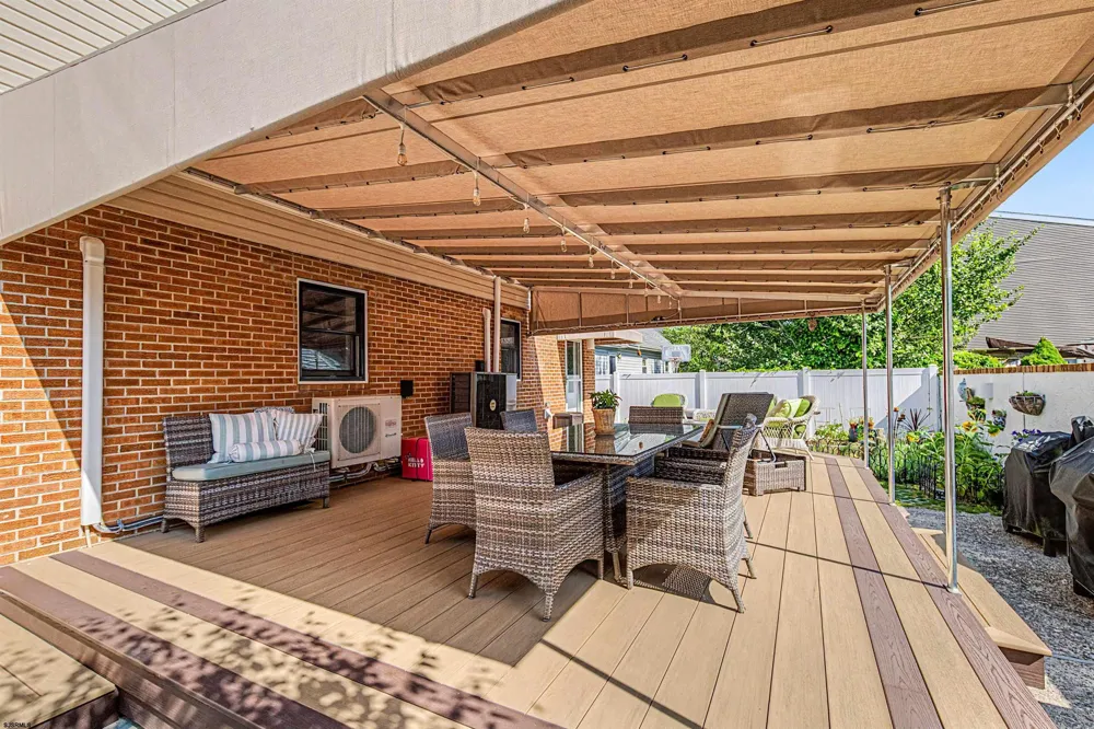 412 N Surrey Ave Ventnor Heights, NJ 08406