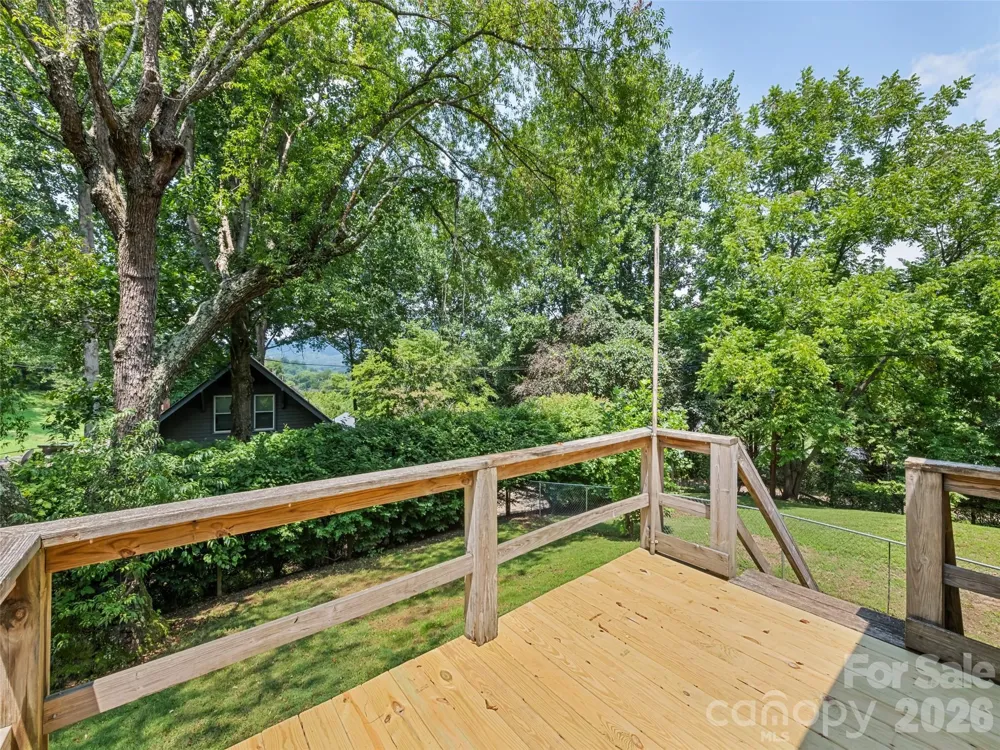 206 Terrell Cove Road Canton, NC 28716