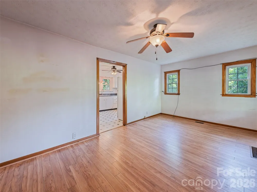 206 Terrell Cove Road Canton, NC 28716