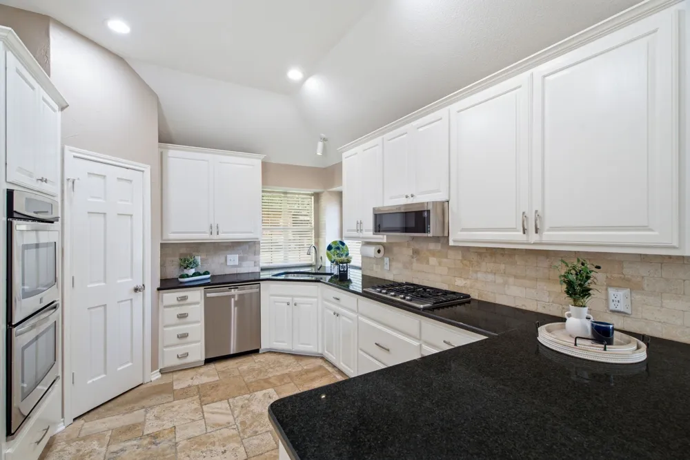 8417 Castle Creek Road North Richland Hills, TX 76182
