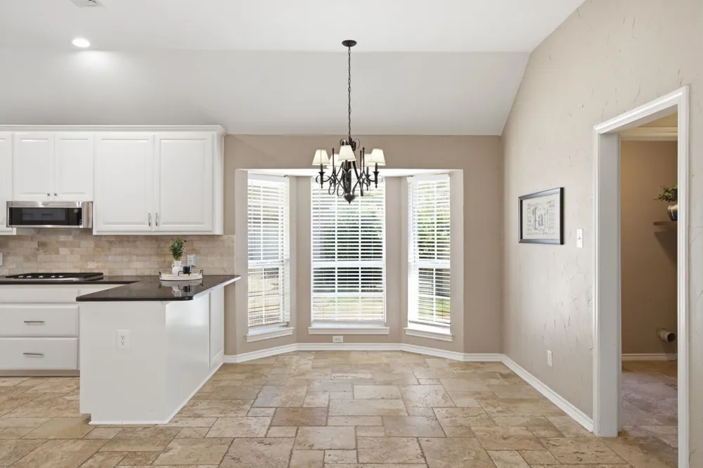 8417 Castle Creek Road North Richland Hills, TX 76182