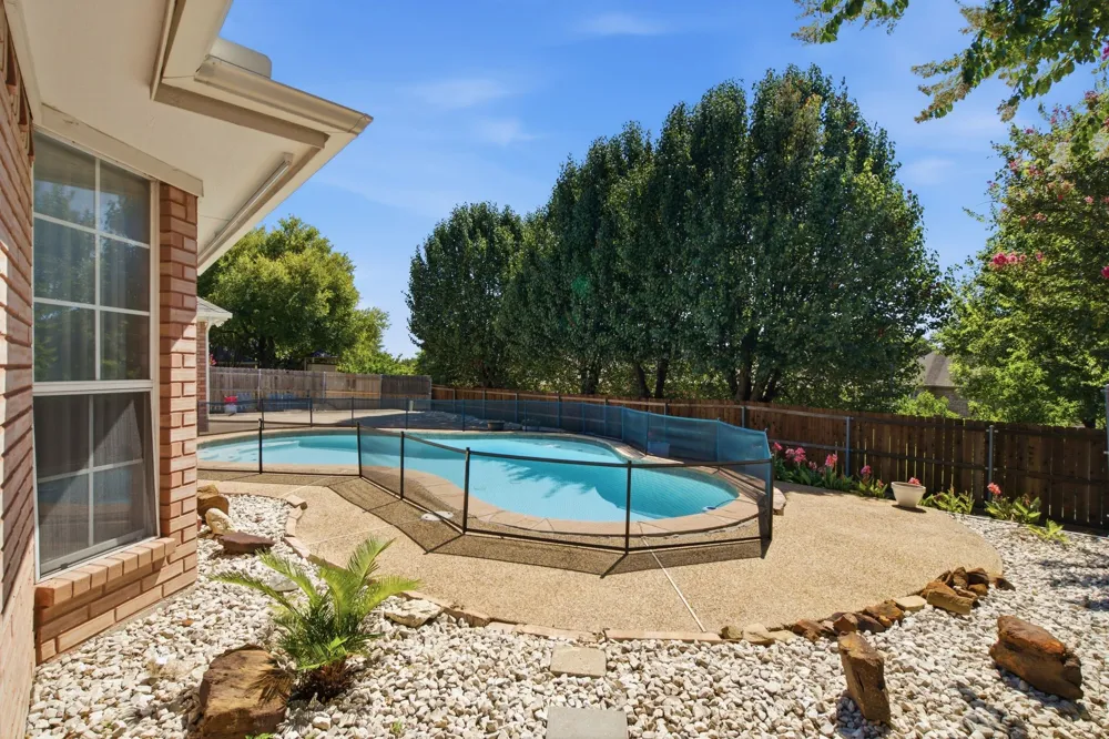 8417 Castle Creek Road North Richland Hills, TX 76182