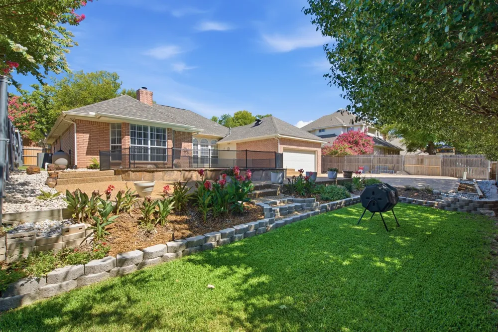 8417 Castle Creek Road North Richland Hills, TX 76182
