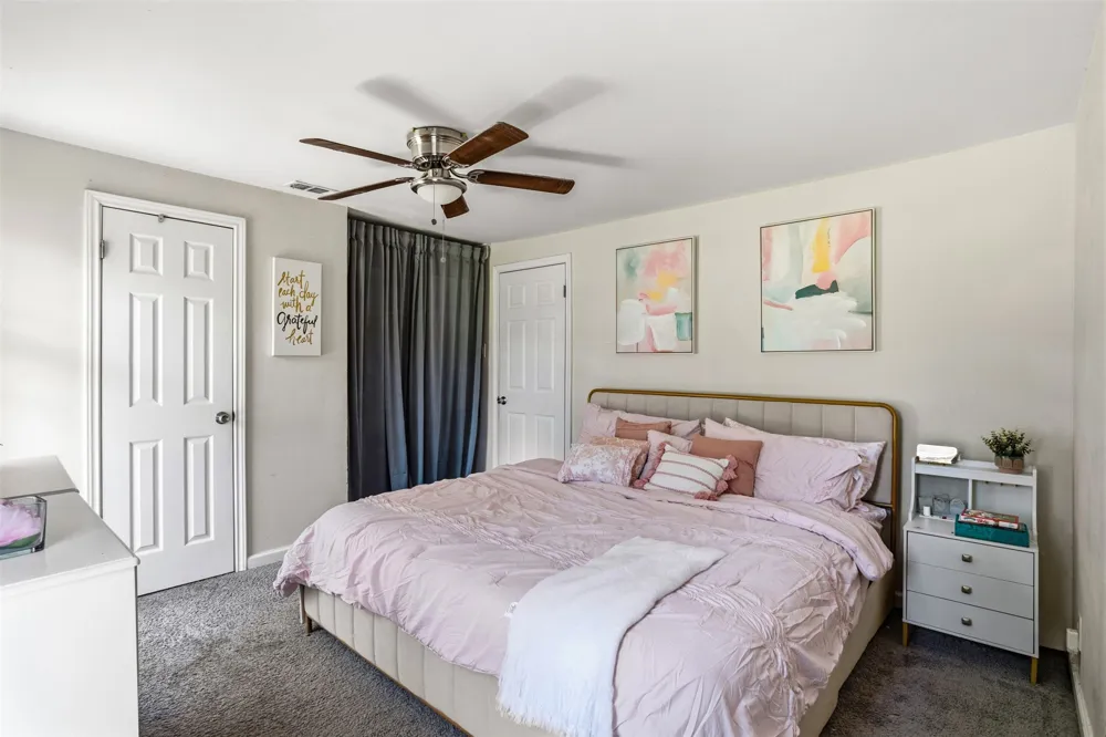 516 E Wintergreen Road DeSoto, TX 75115