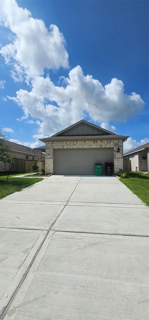 29215 Farmhouse Estates Dr