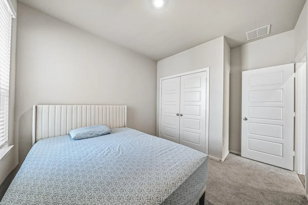 29215 Farmhouse Estates Dr Waller, TX 77484