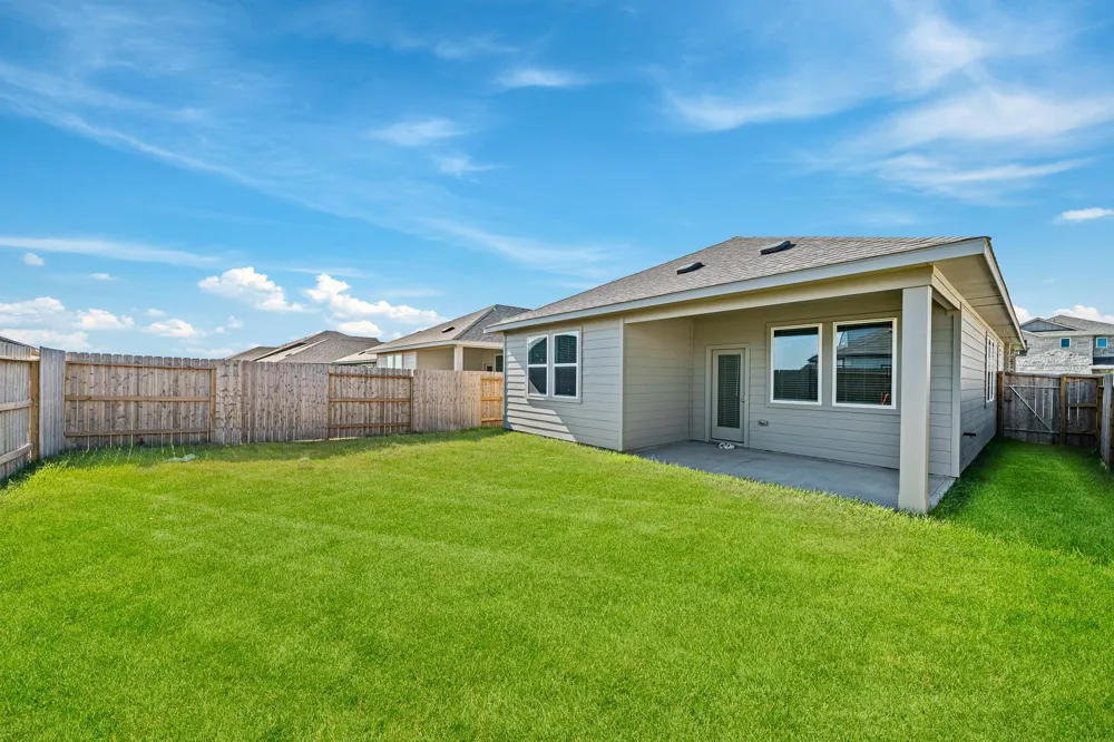 29215 Farmhouse Estates Dr Waller, TX 77484