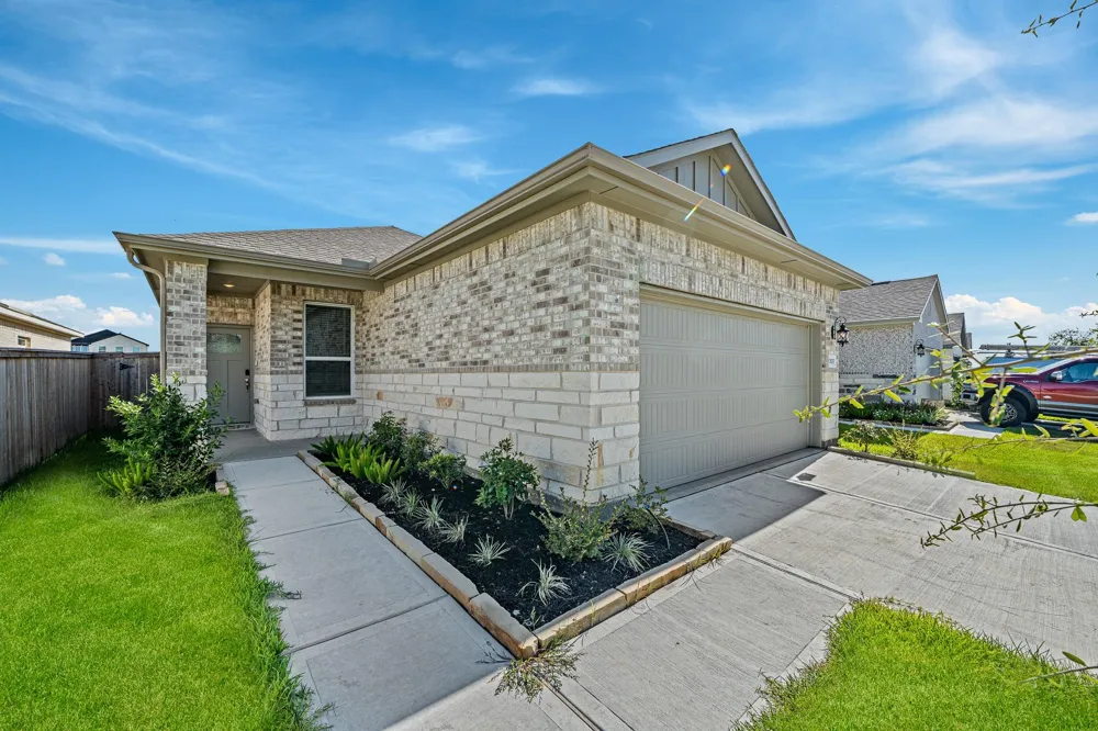 29215 Farmhouse Estates Dr Waller, TX 77484