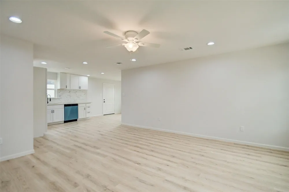 7402 Elbridge Lane Deer Park, TX 77536