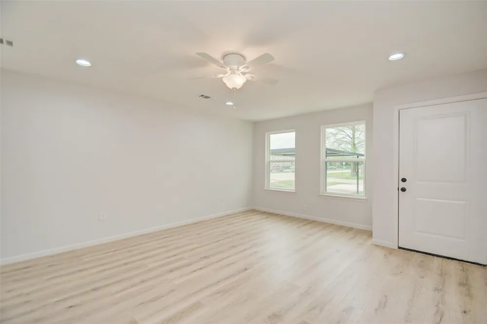 7402 Elbridge Lane Deer Park, TX 77536